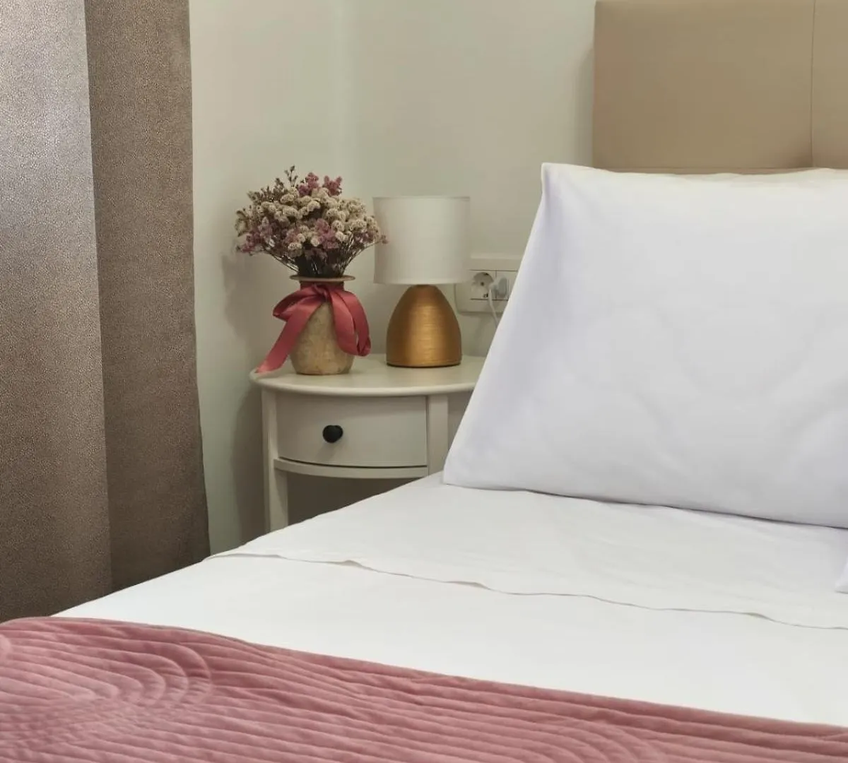 فندق Maella Garden زادار بيت ضيافة